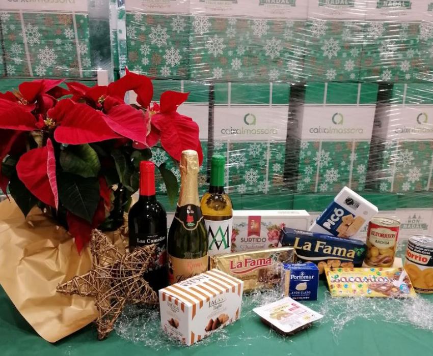 reparto lotes navideños a nuestros pensionistas